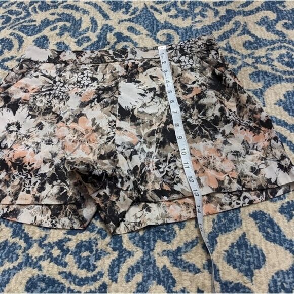 Cute CAD shorts - Picture 11 of 11